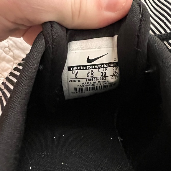 Nike Airmax Thea 7.5 - Picture 4 of 7